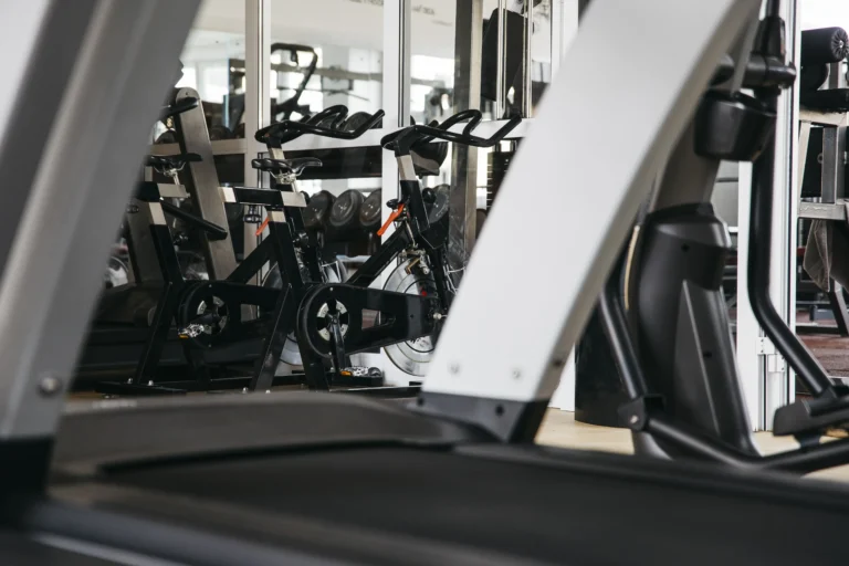 Office Gym Setup: Best Commercial Equipment Guide